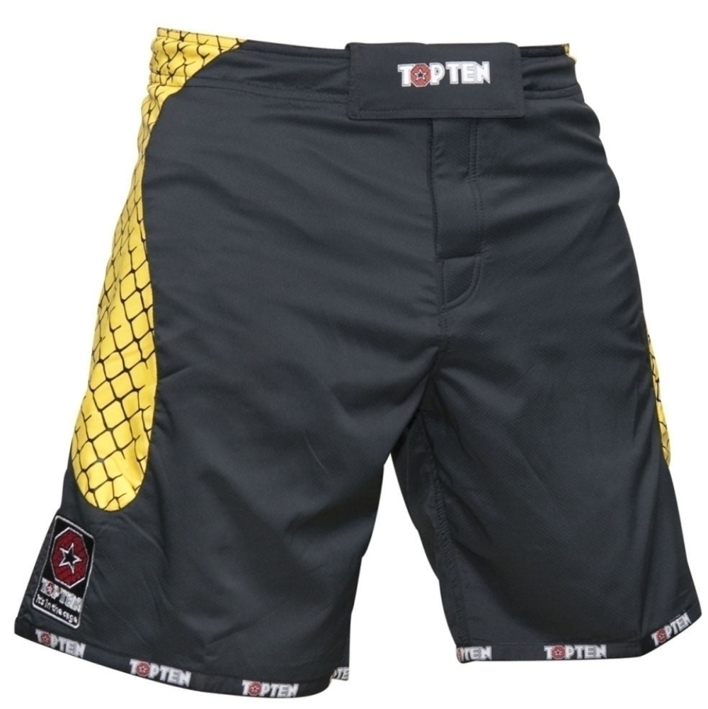 MMA / Kickboxing Shorts Size Medium NWT